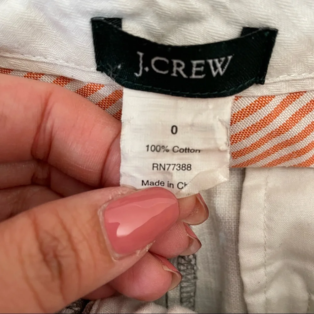 J Crew Gray Dot Printed Short - Picture 3 of 6